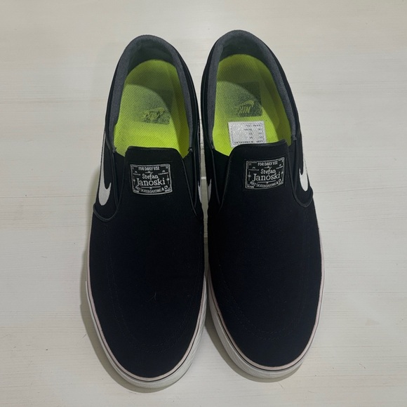 Nike Stefan Janoski+ Slip-On Skate Shoes. Men's 12. Excellent condition. Sharp! - Picture 2 of 7